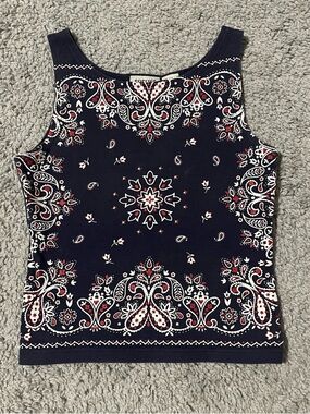 2000s Y2K Energie Navy Paisley Scoop Neck Tank with Red & White Accents